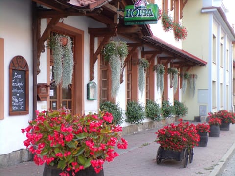Penzion Restaurace u Helferů Bed and Breakfast in Lower Silesian Voivodeship