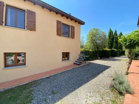Beautiful Villa Surrounded by Forests Chalet in Province of Massa and Carrara