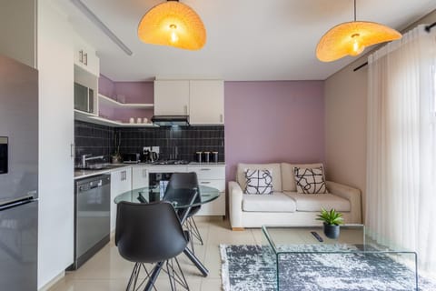 PHOLA The Millennial uMhlanga Apartment in Umhlanga