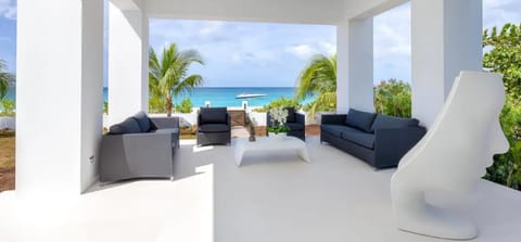 Beachfront House, Meads Bay Beach Condo in Anguilla