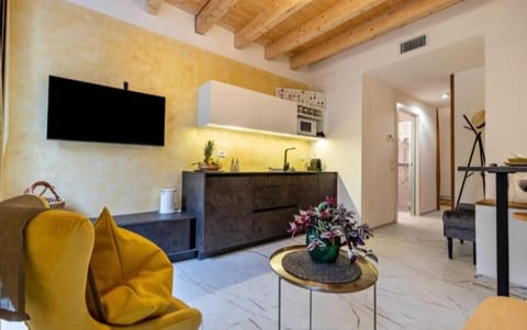 la perla al lago 47 Apartment in Gargnano