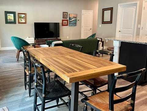 Sweet Stay with fully fenced yard House in Sanford