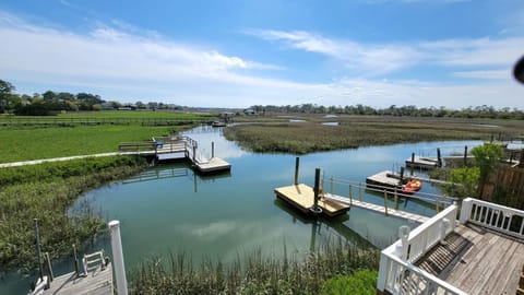 1 Marsh Creek Cove by Tybee Beach Vacation Rentals House in Tybee Island