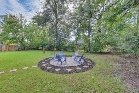 Baton Rouge Home with Yard about 14 Mi to Downtown! House in Baton Rouge