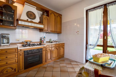 Kitchen or kitchenette, dishwasher, minibar, pet friendly, stove