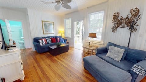 Old Magnolia House by Tybee Beach Vacation Rentals House in Tybee Island