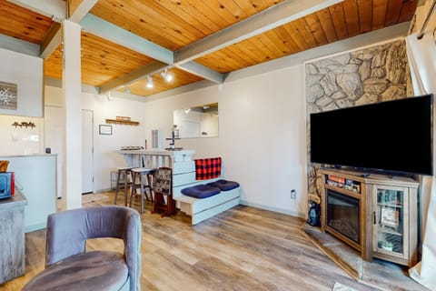 Tahoe Heavenly Hideaway Apartamento in Kingsbury