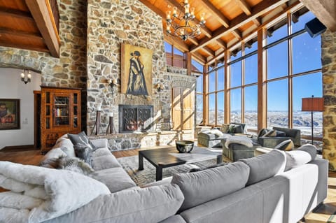 Ski in Ski Out Deer Valley with 9 Bedrooms and Hot Tub Chalet in Park City
