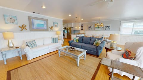 The Island Star by Tybee Beach Vacation Rentals House in Tybee Island