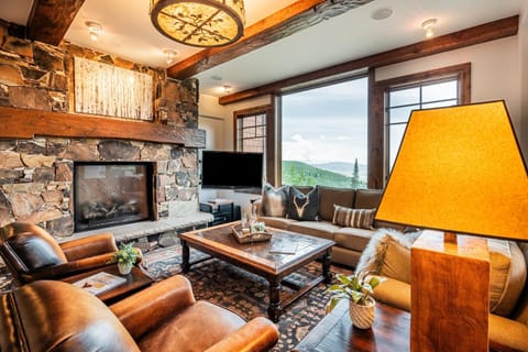 Luxury Amenities & Year-Round Recreation at Deer Valley Grand Lodge 307! Casa in Park City