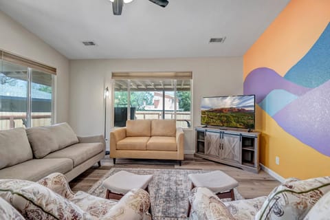 Cottonwood Cork and Barrel- Walking Distance to Downtown! Casa in Cottonwood