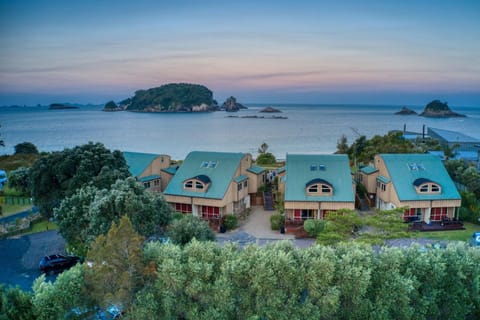 Hahei Beach Resort Campground/ 
RV Resort in Auckland Region