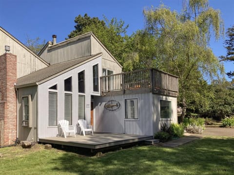 Grey Whale House in Mendocino County