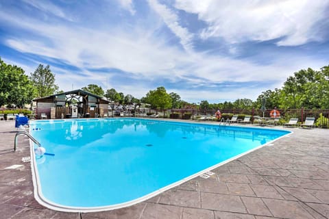 Convenient Branson Condo with Resort Amenities! Copropriété in Hollister