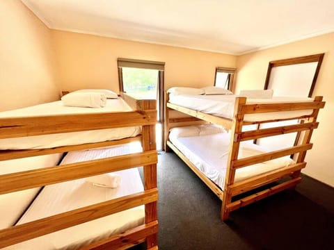 Albaski Lodge - Room 1 House in Merrijig