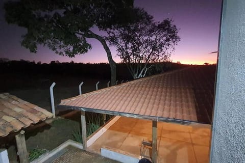 Chácara Urbana Quiosque Canto do Curió Maison in Araxá