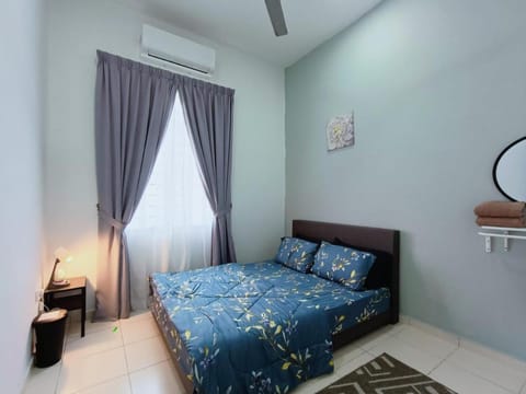 EnaBella Homestay Pool Melaka House in Malacca