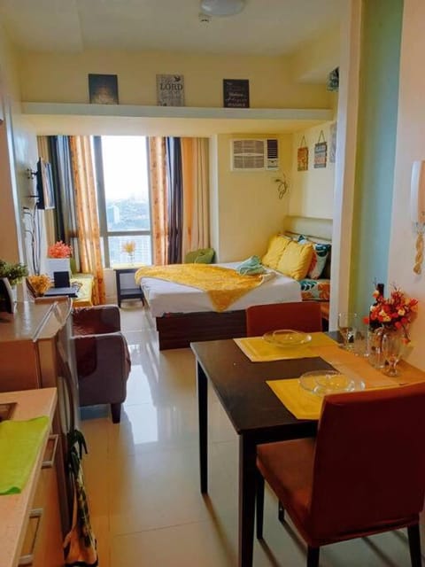 #26 Congresional Town Center Apartment in Quezon City