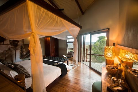 Rhino Ridge Safari Lodge hotel in KwaZulu-Natal