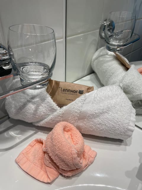 Bathroom, towels