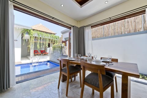 Seminyak Villa Villa in Kuta