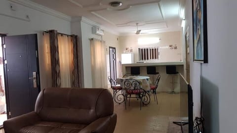 Résidence NAYELY'S Condo in Lomé