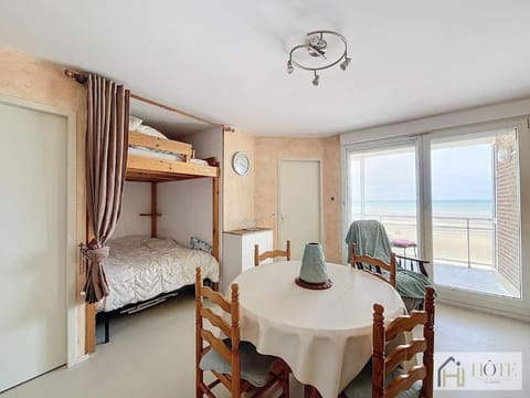 Appart Vue Mer 3e Étage, Idéal 2-4 Pers, Confort Apartamento in Bray-Dunes