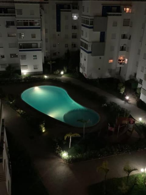 Appartement avec piscine à Bouznika Condo in Bouznika