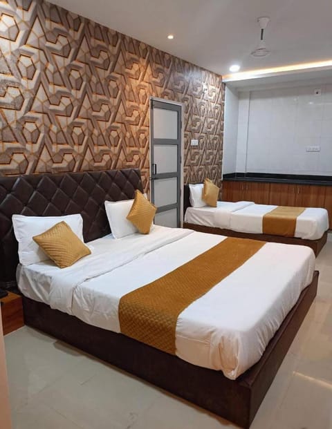 Hotel MD Grand Hotel in Vadodara