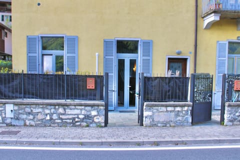 The Painter's Nest with Private Lake Garden Wohnung in Lugano