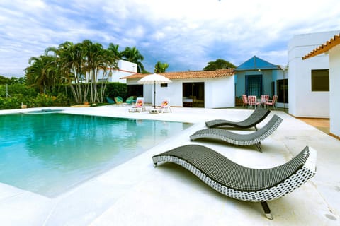 Patio, Day, Pool view, Swimming pool, sunbed