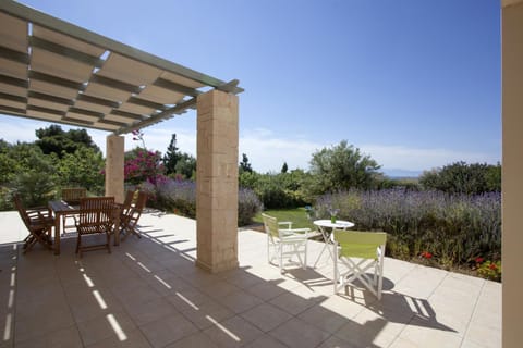 Balcony/Terrace, Garden view, Sea view