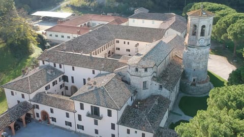 Property building, Bird's eye view, Landmark view