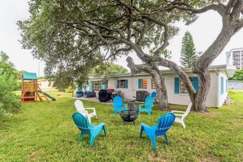 Patio, Children play ground