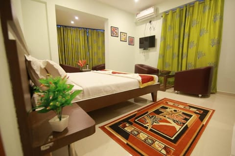 golden residency Mysore Hotel in Mysuru