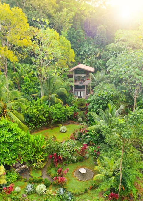 Property building, Spring, Day, Natural landscape, Garden, Garden view, River view