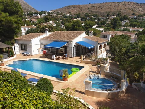 Balcony/Terrace, Swimming pool