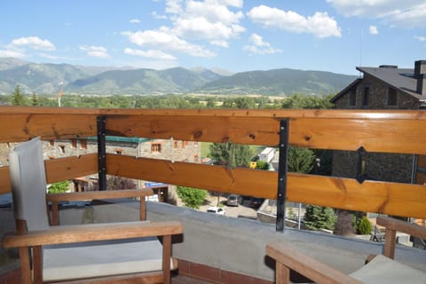 Natural landscape, View (from property/room), Balcony/Terrace, Mountain view