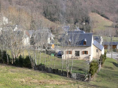 Maison de village à 5 minutes de St Lary Soulan House in Saint-Lary-Soulan