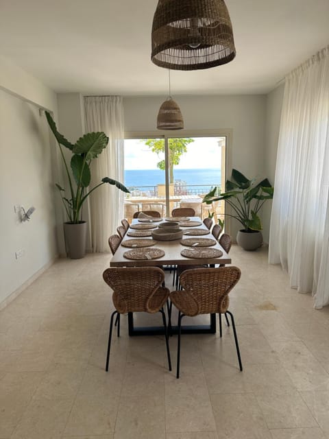 Dining area, Sea view