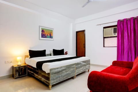 OYO Hotel Wamson Hotel in Noida