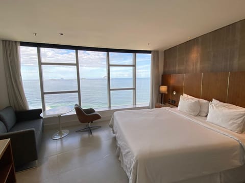 Bed, Sea view