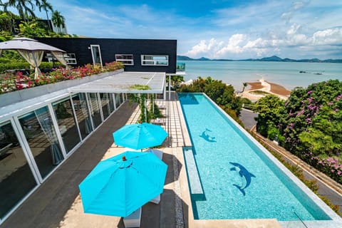 Day, Natural landscape, Pool view, Sea view, Swimming pool