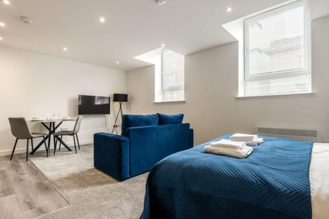 Contemporary Studio Apartment in Central Rotherham Condo in Rotherham