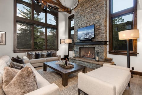 Luxury Amenities and Design, Hot tub, home gym, BBQ, Deer Valley Ironwood Ski Estate 20 House in Park City