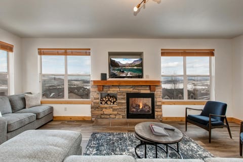 Luxury Community Amenities, Great Location &Outdoor Recreation! Park City Bear Hollow Luge Lane 5437 House in Summit Park