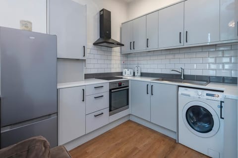 London Cozy Serviced Apartment Selhurst Apartment in Croydon