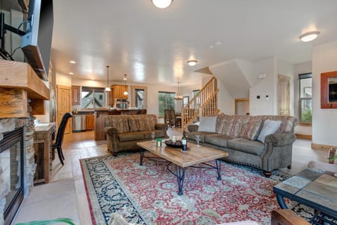 Luxury Community Amenities, Great Location & Outdoor Recreation! Park City Bear Hollow Polar Way House in Summit Park