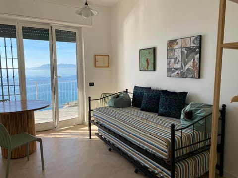 Terrazza Felice Bed and Breakfast in Borgio Verezzi