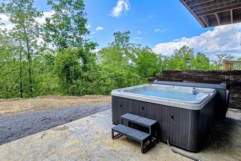 Eagle's Nest at Lake Haven House in Douglas Lake